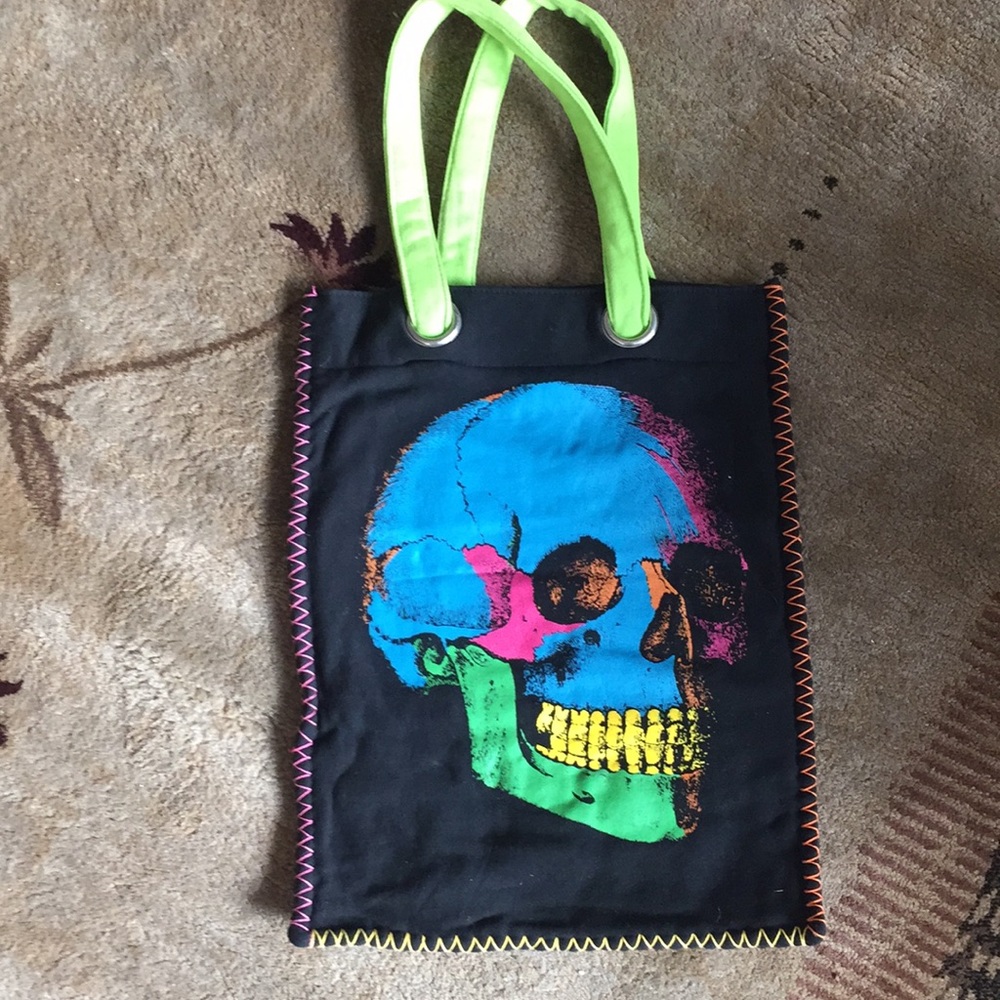 Nadara Skull Purse